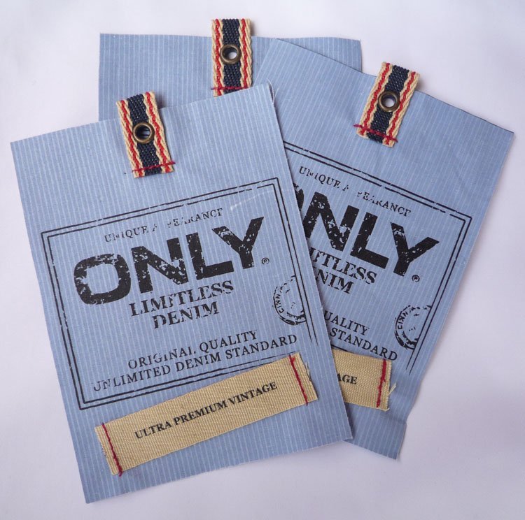Custom Hang Tags
